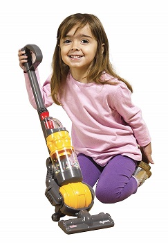 Dyson crée un aspirateur pour enfant qui marche comme un vrai !